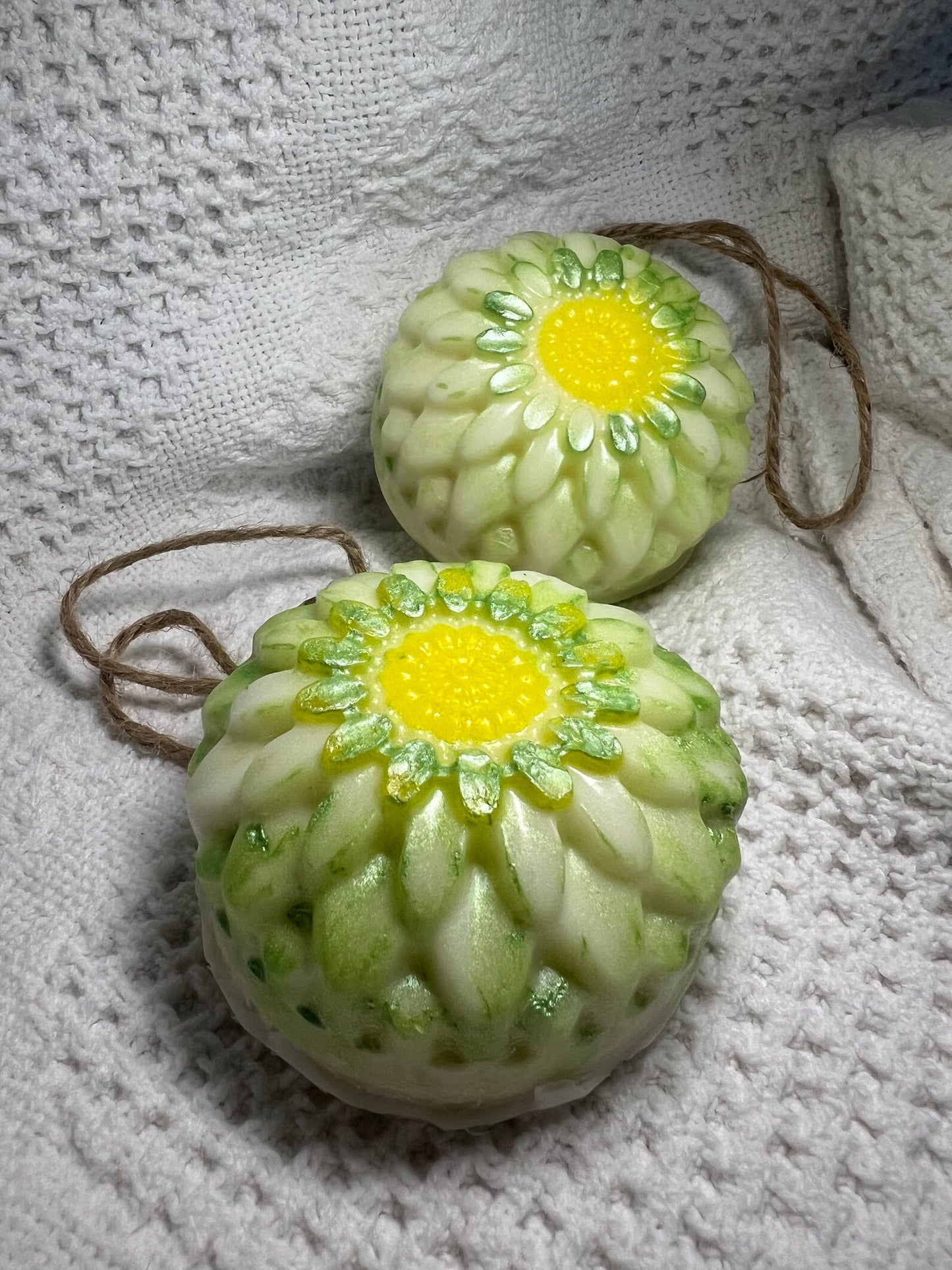 Goats Milk/ Glycerin Loofah Soap